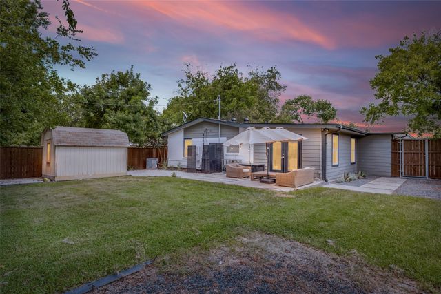 6705 Santa Anita Drive, Dallas, TX 75214
