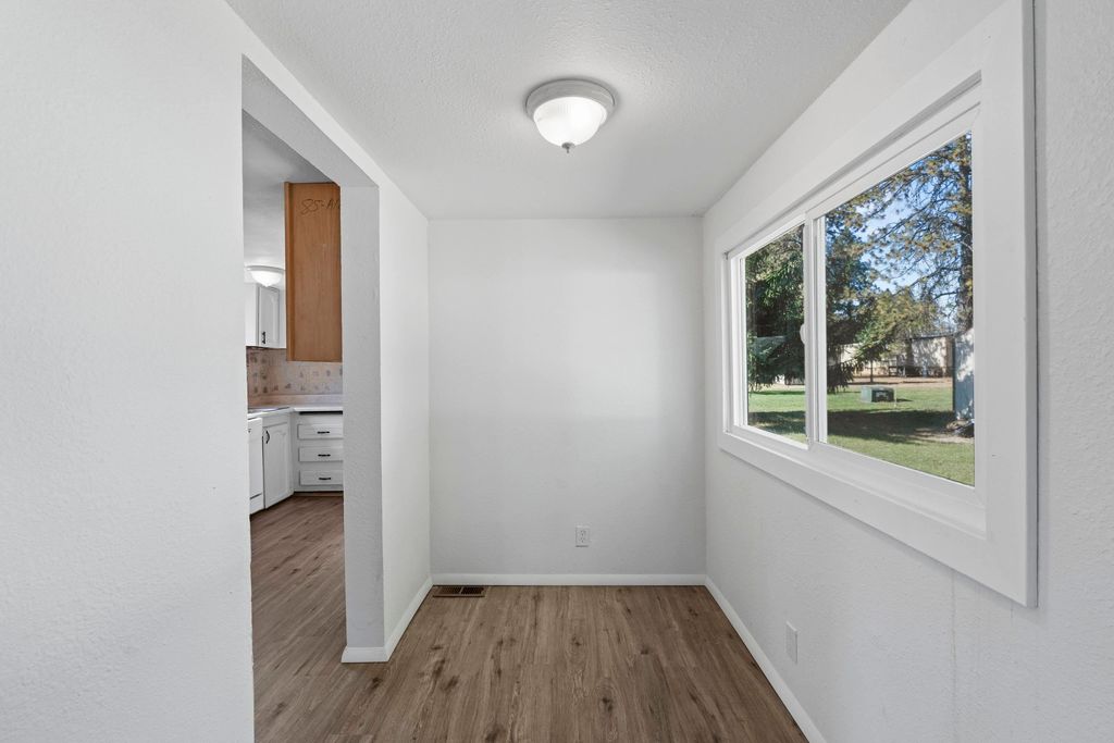 34124 N Newport Hwy, Chattaroy, WA 99003 photo 13