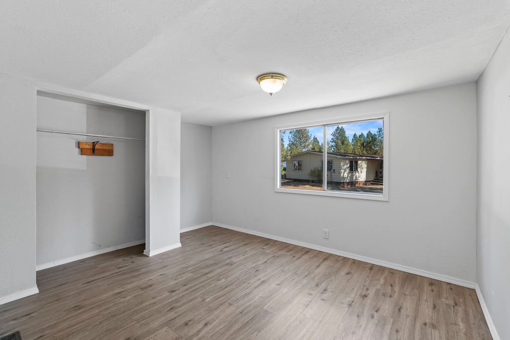 34124 N Newport Hwy, Chattaroy, WA 99003 photo 17