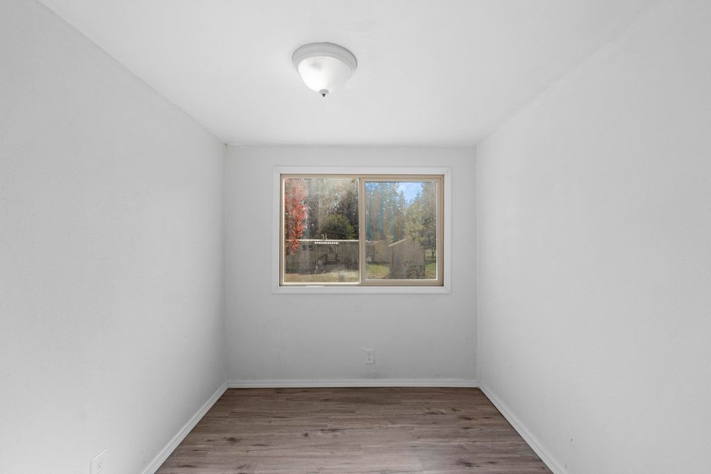 34124 N Newport Hwy, Chattaroy, WA 99003 photo 25