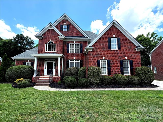 1332 Bershire Lane, Charlotte, NC 28262