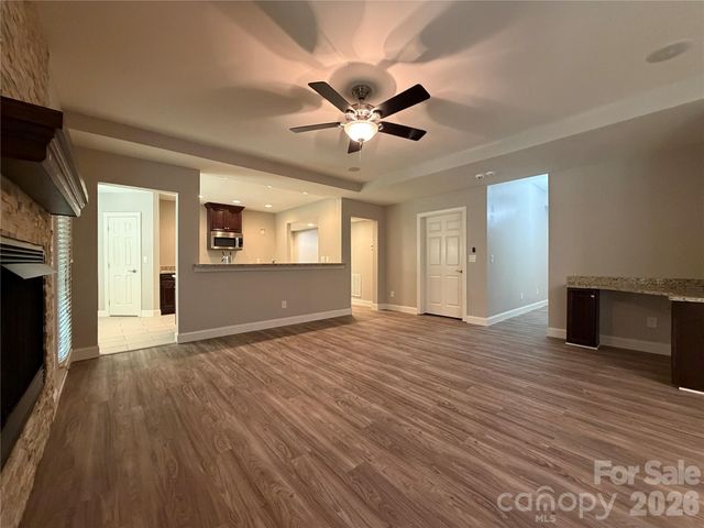 1332 Bershire Lane, Charlotte, NC 28262