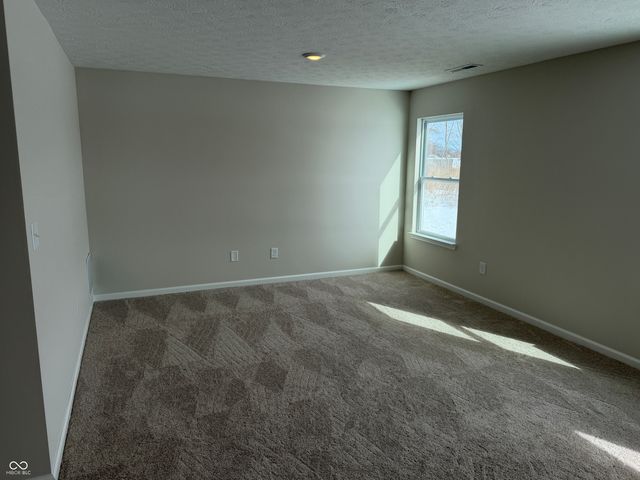 1122 Lake Drive, Kennard, IN 47351