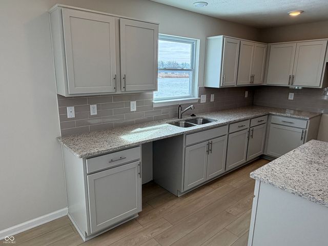 1122 Lake Drive, Kennard, IN 47351