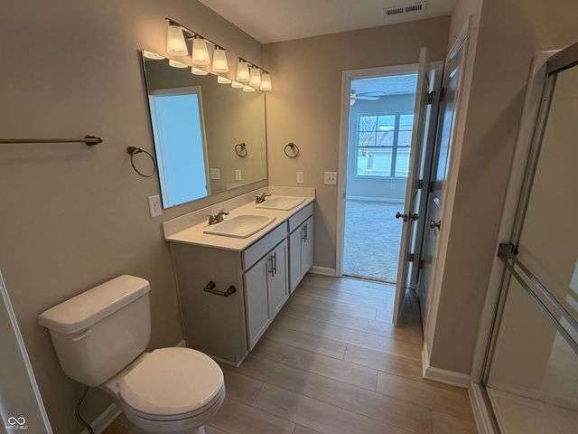 1122 Lake Drive, Kennard, IN 47351