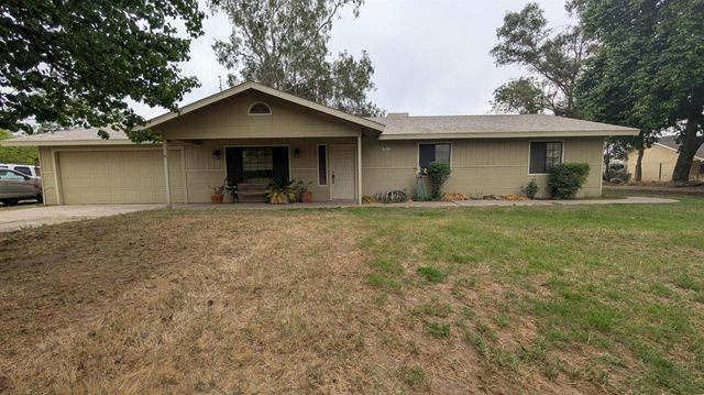 16627 Ida Road, Madera, CA 93636