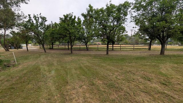 16627 Ida Road, Madera, CA 93636