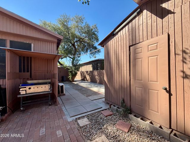 5484 N 43RD Avenue 5, Glendale, AZ 85301