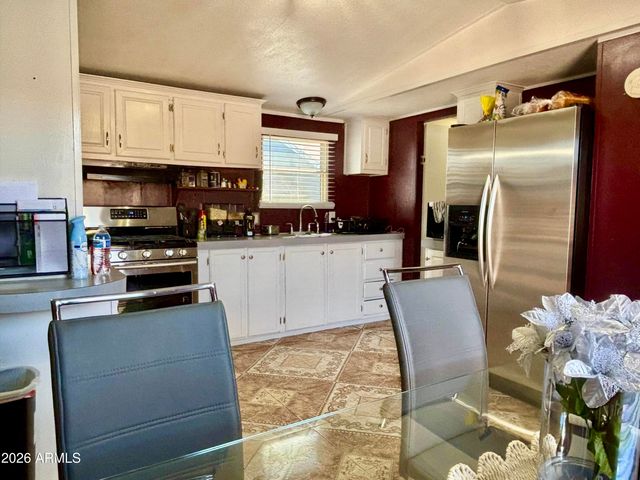 5484 N 43RD Avenue 5, Glendale, AZ 85301