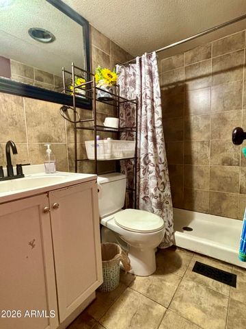 5484 N 43RD Avenue 5, Glendale, AZ 85301