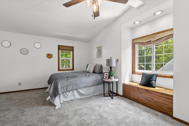 3957 S 58th STREET, Milwaukee, WI 53220