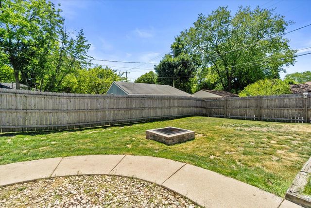 3957 S 58th STREET, Milwaukee, WI 53220