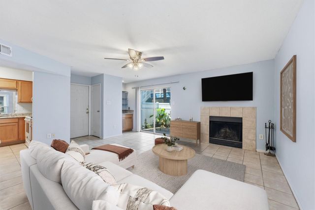 3506 Cove View Boulevard 801, Galveston, TX 77554