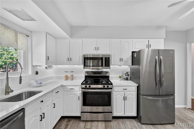 8954 Westhaven Court, Crestwood, MO 63126