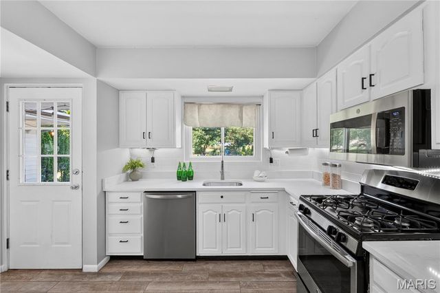 8954 Westhaven Court, Crestwood, MO 63126