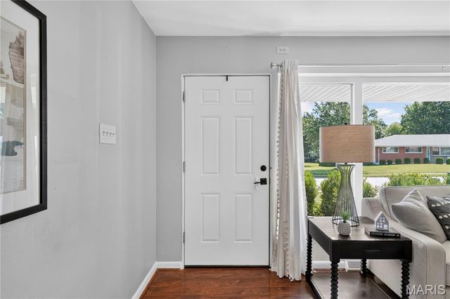 8954 Westhaven Court, Crestwood, MO 63126