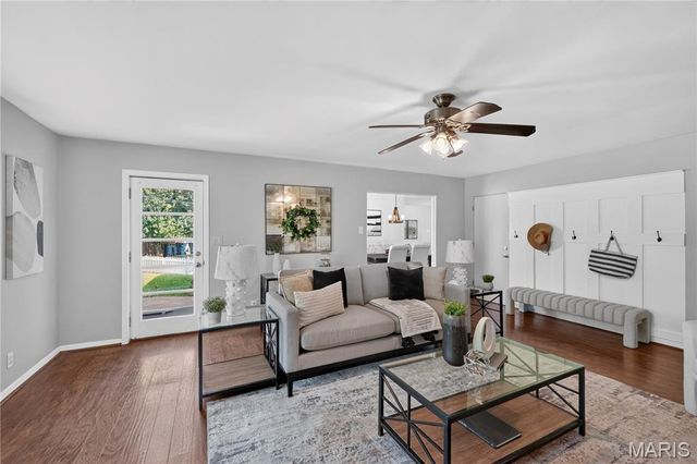 8954 Westhaven Court, Crestwood, MO 63126