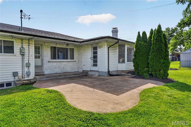 8954 Westhaven Court, Crestwood, MO 63126