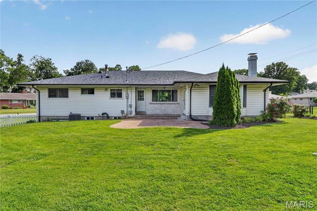8954 Westhaven Court, Crestwood, MO 63126