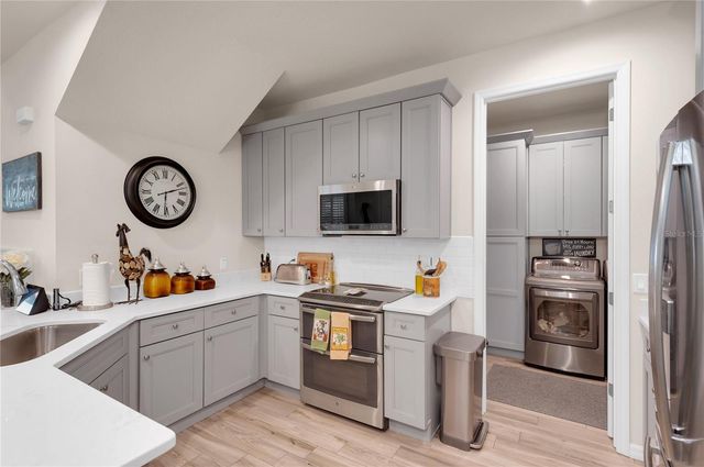 2280 MONTVIEW DRIVE, Clearwater, FL 33763