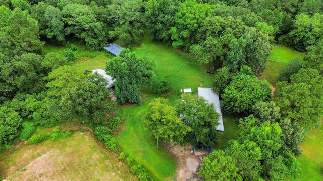 435 County Road 3310, Cleveland, TX 77327