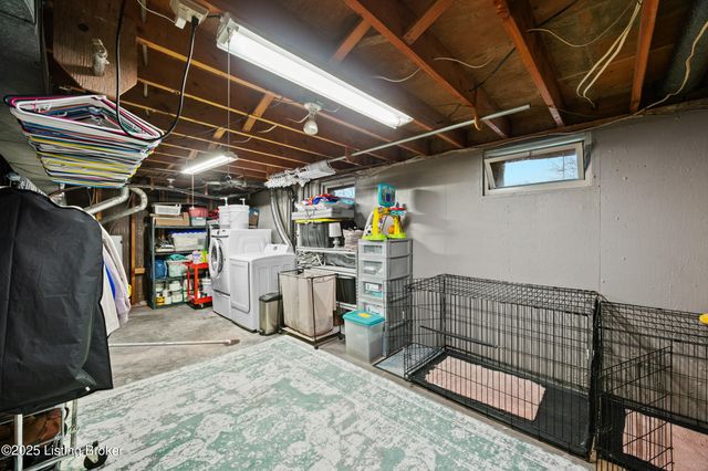 2312 Darrell Dr, Louisville, KY 40216