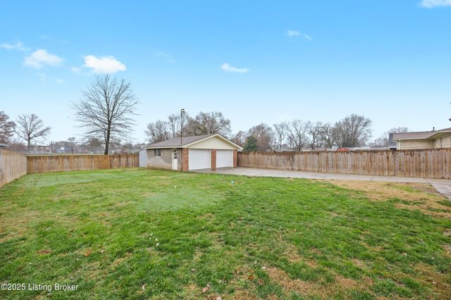 2312 Darrell Dr, Louisville, KY 40216