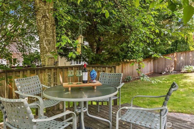 14001 279th Lane NE, Duvall, WA 98019