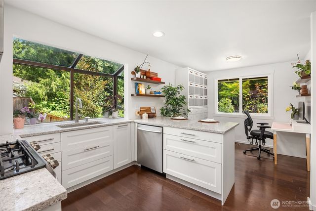 14001 279th Lane NE, Duvall, WA 98019