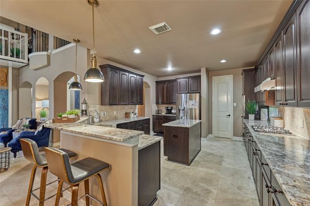 19089 Grandview Point, Montgomery, TX 77356