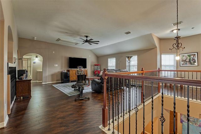 19089 Grandview Point, Montgomery, TX 77356