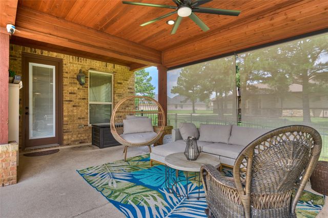 19089 Grandview Point, Montgomery, TX 77356