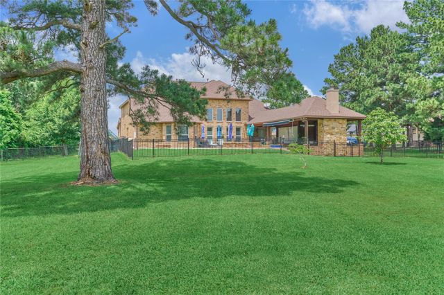 19089 Grandview Point, Montgomery, TX 77356