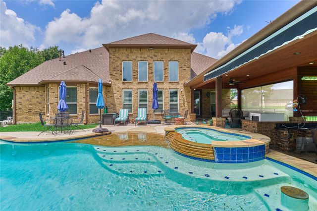 19089 Grandview Point, Montgomery, TX 77356