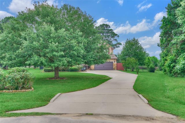 19089 Grandview Point, Montgomery, TX 77356