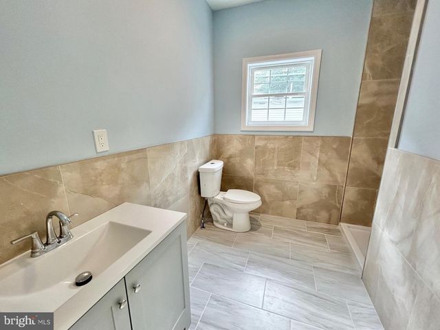628 W 2ND STREET, Florence, NJ 08518