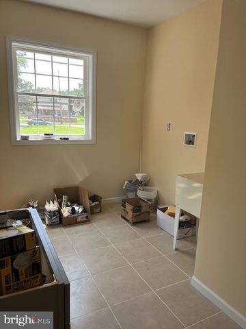 628 W 2ND STREET, Florence, NJ 08518