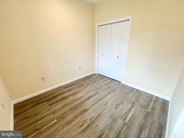 628 W 2ND ST, Florence, NJ 08518