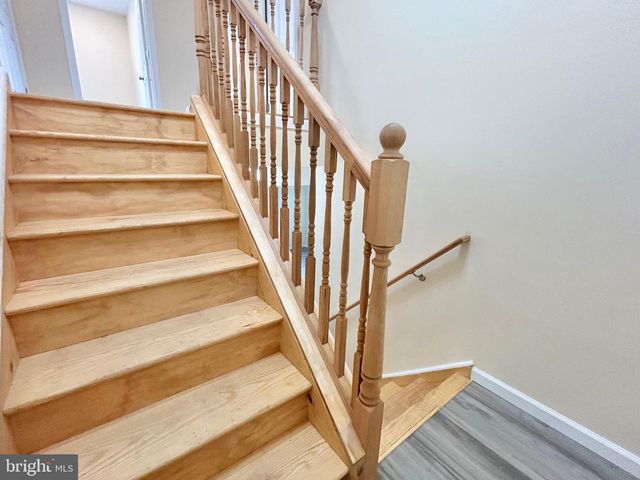 628 W 2ND ST, Florence, NJ 08518