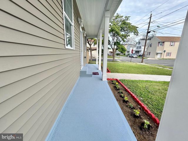 628 W 2ND STREET, Florence, NJ 08518