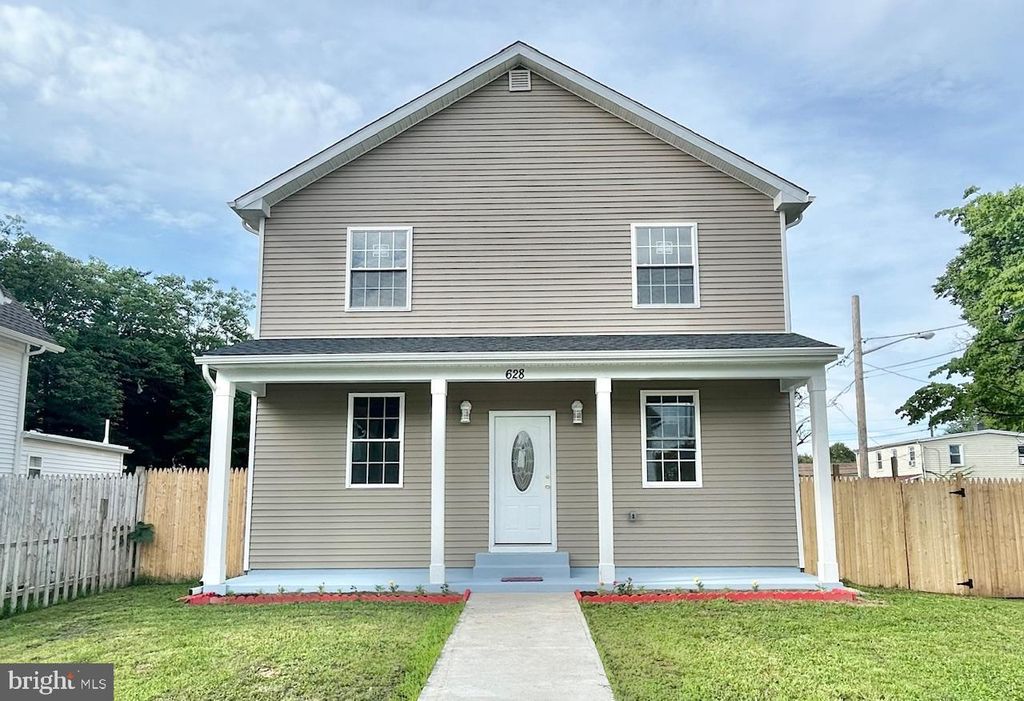628 W 2ND STREET, Florence, NJ 08518
