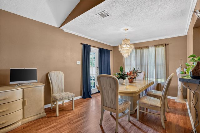 1019 Lamar Street, Liberty, TX 77575