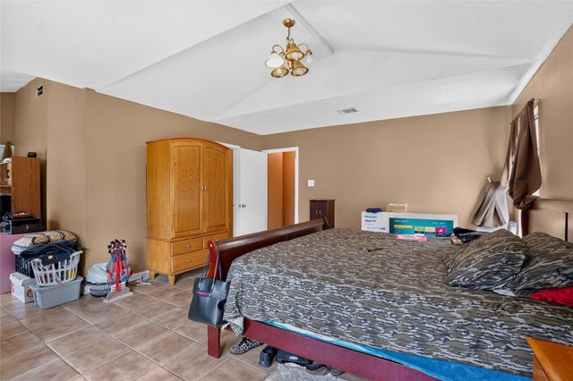 1019 Lamar Street, Liberty, TX 77575