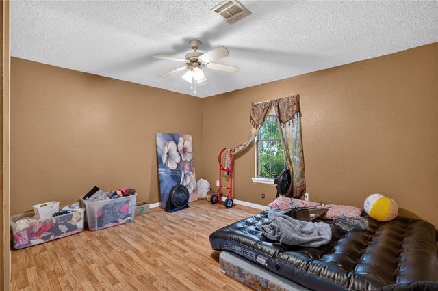 1019 Lamar Street, Liberty, TX 77575