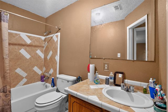 1019 Lamar Street, Liberty, TX 77575
