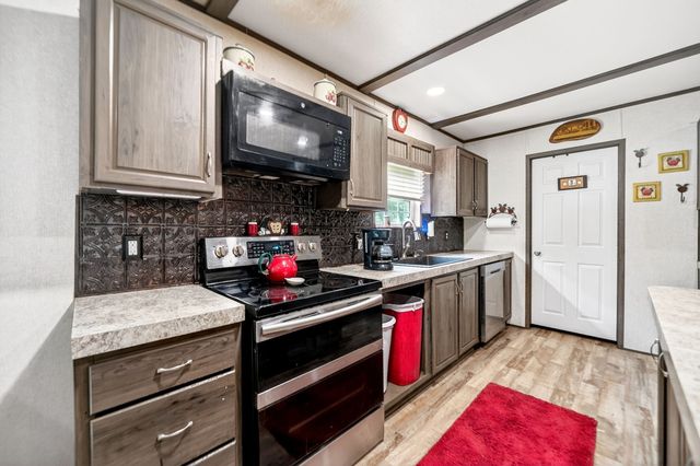 159 Tres Lagos Boulevard, Gun Barrel City, TX 75156