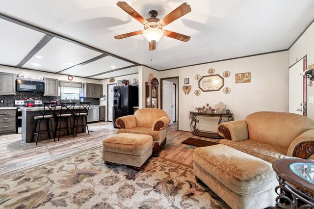 159 Tres Lagos Boulevard, Gun Barrel City, TX 75156