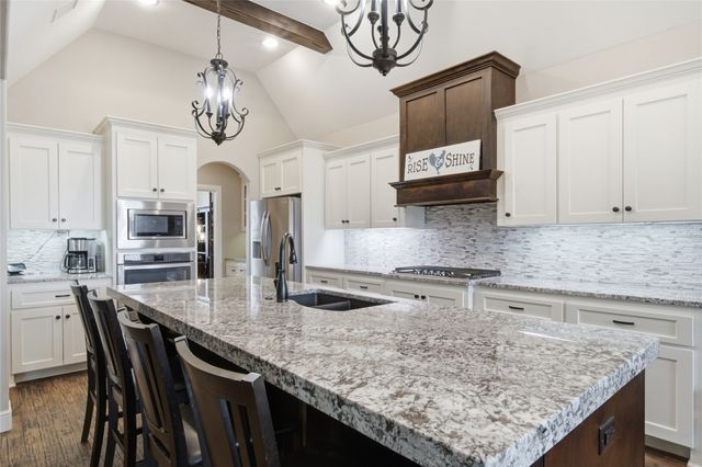521 W 127th Street S, Jenks, OK 74037