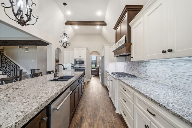 521 W 127th Street S, Jenks, OK 74037