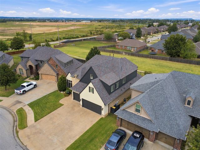 521 W 127th Street S, Jenks, OK 74037